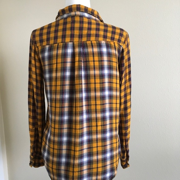 Abercrombie & Fitch Plaid Button Down - Picture 2 of 4